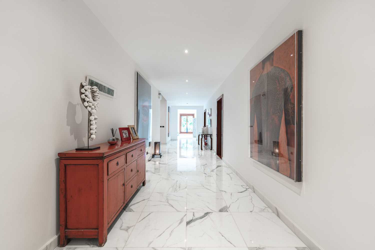 Property image - full photo 39