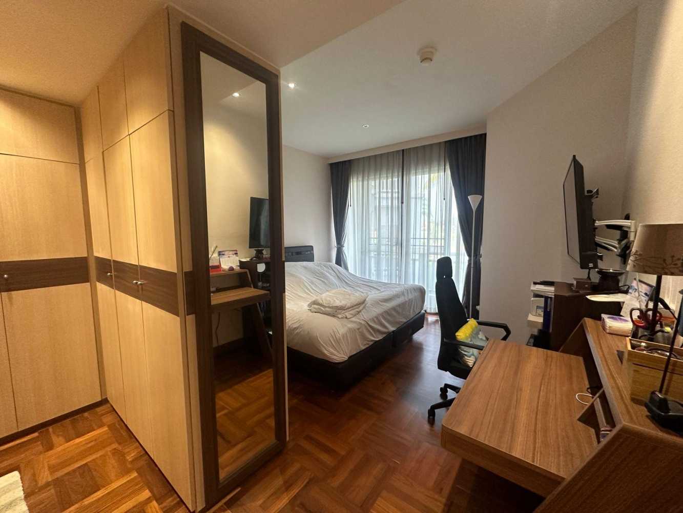 Property image - full photo 7