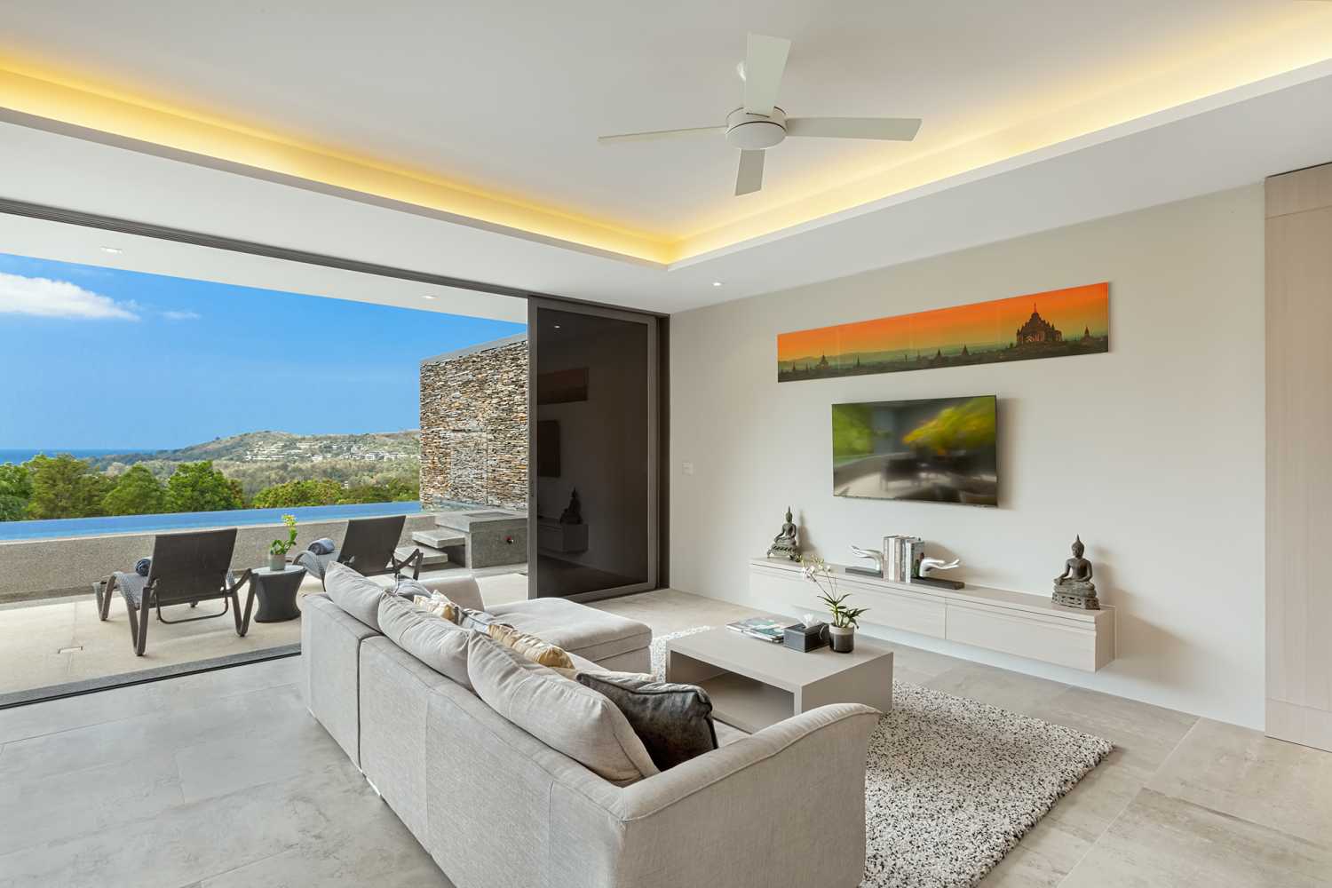 Property image - full photo 7