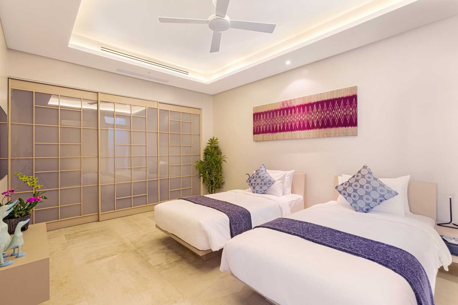 Property image - full photo 22