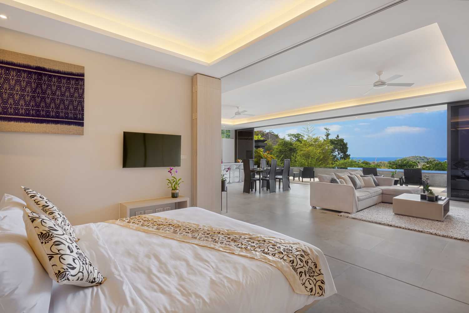 Property image - full photo 14