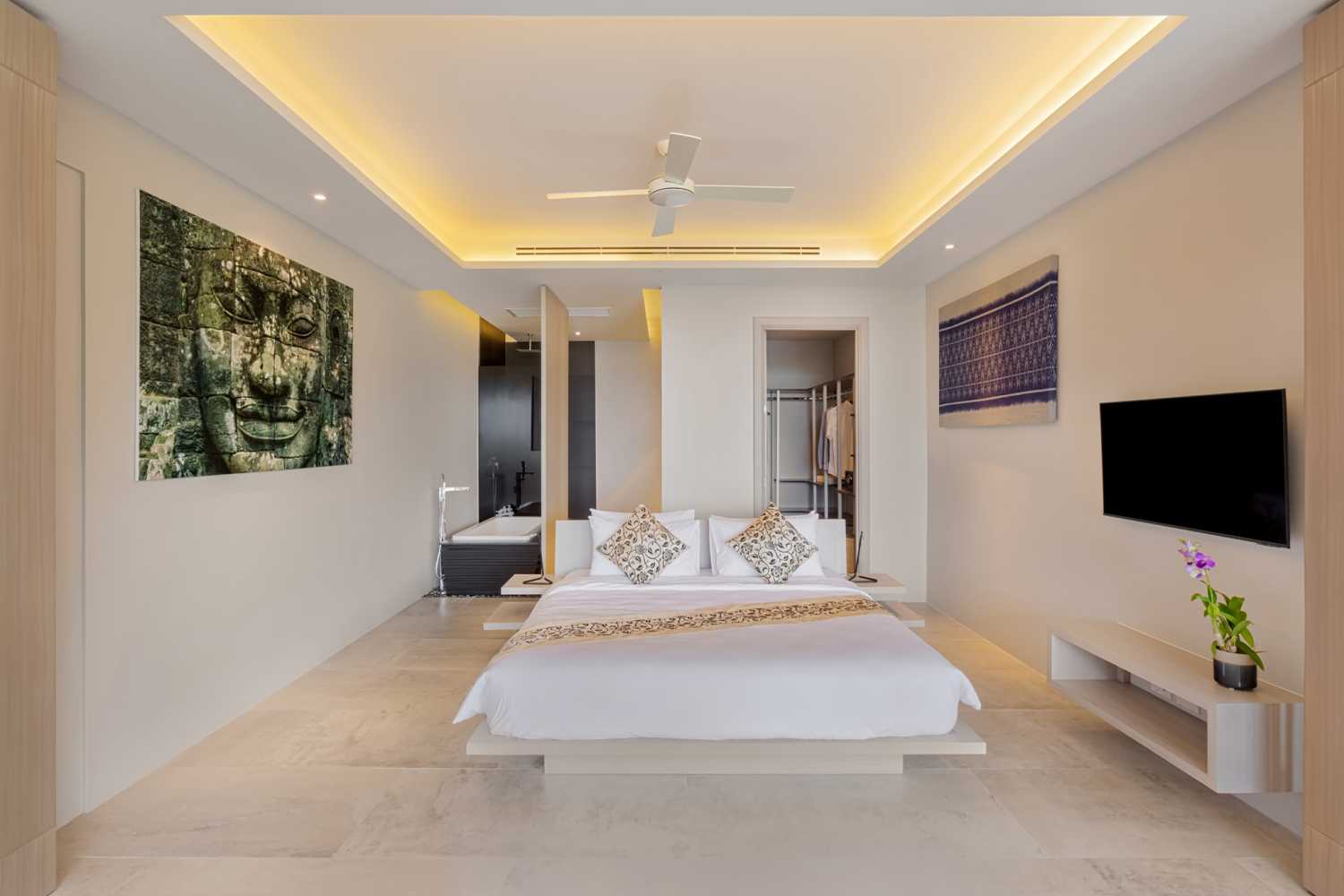 Property image - full photo 13