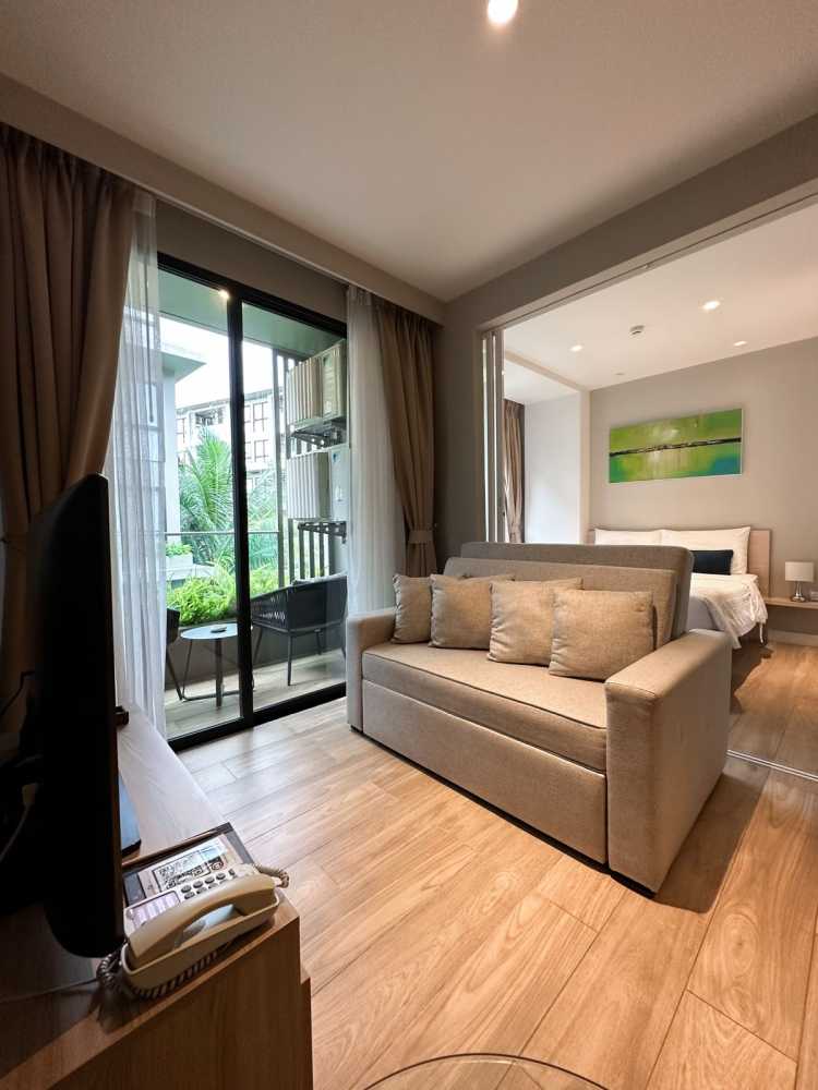 Property image - full photo 3