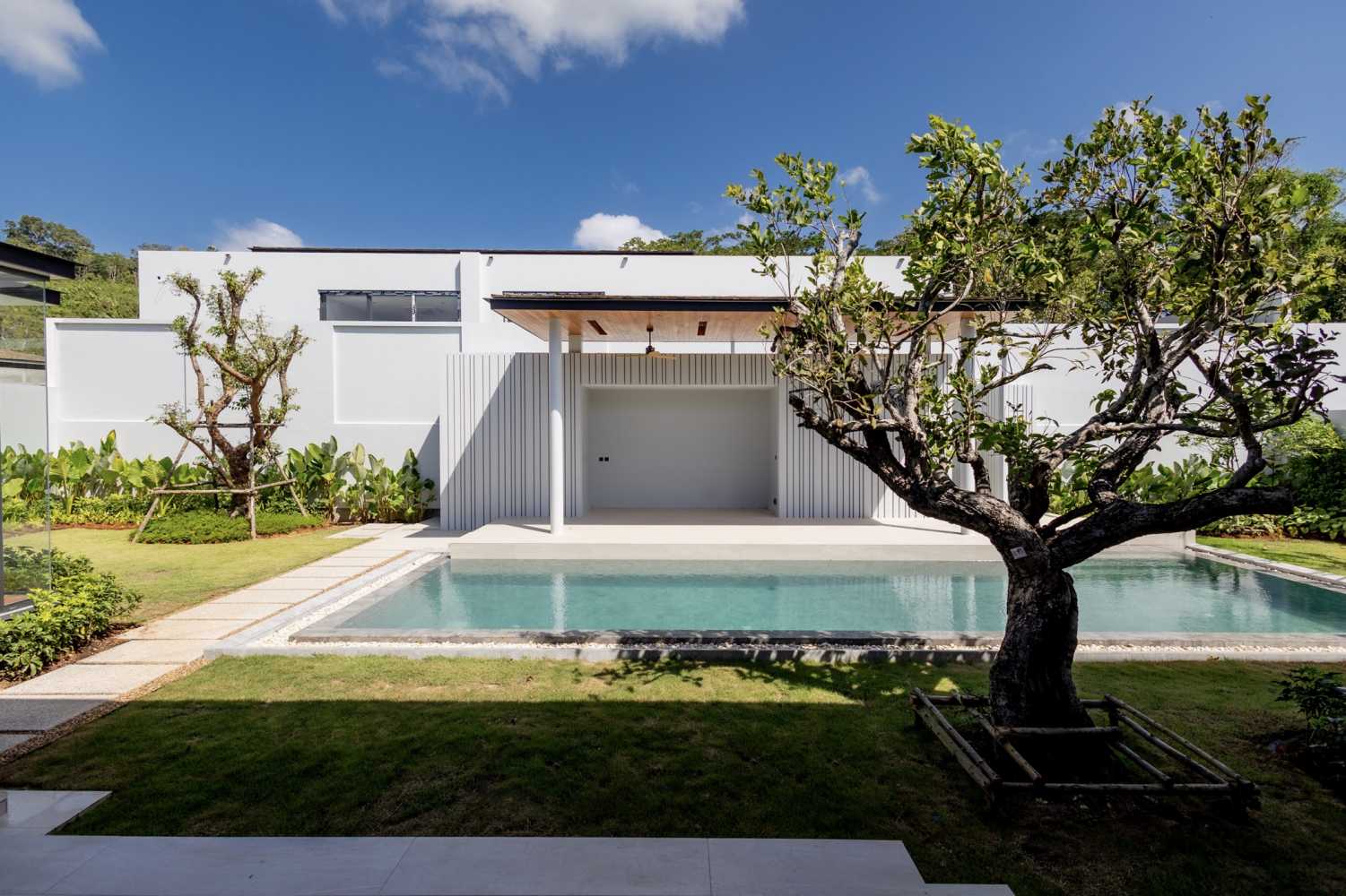 Property image - full photo 8