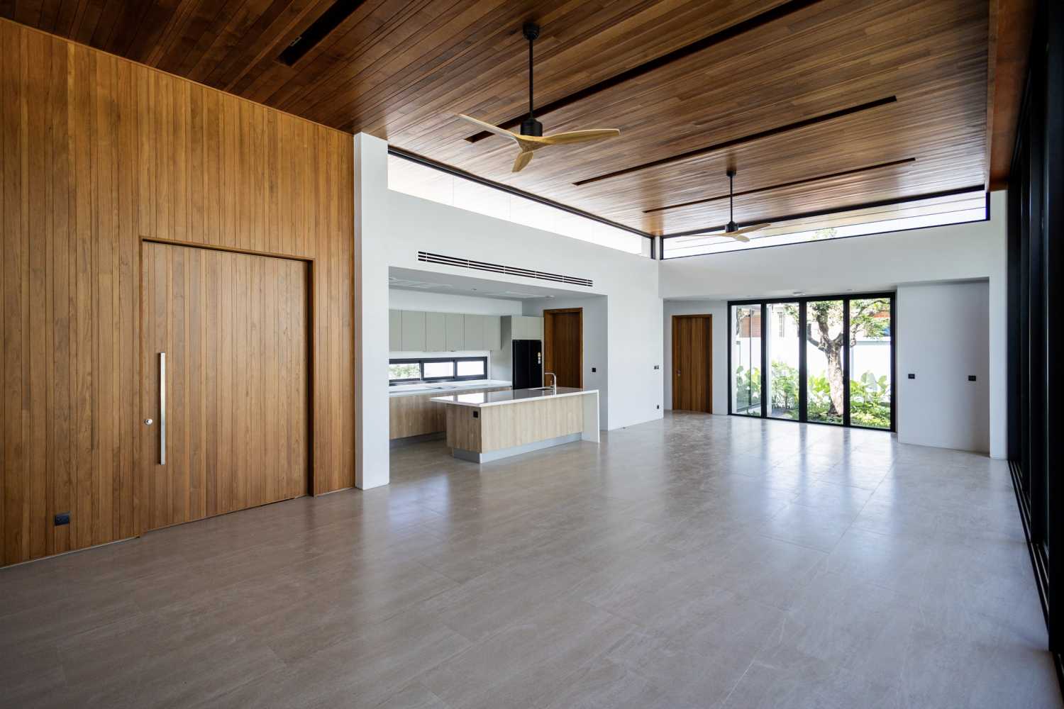 Property image - full photo 19
