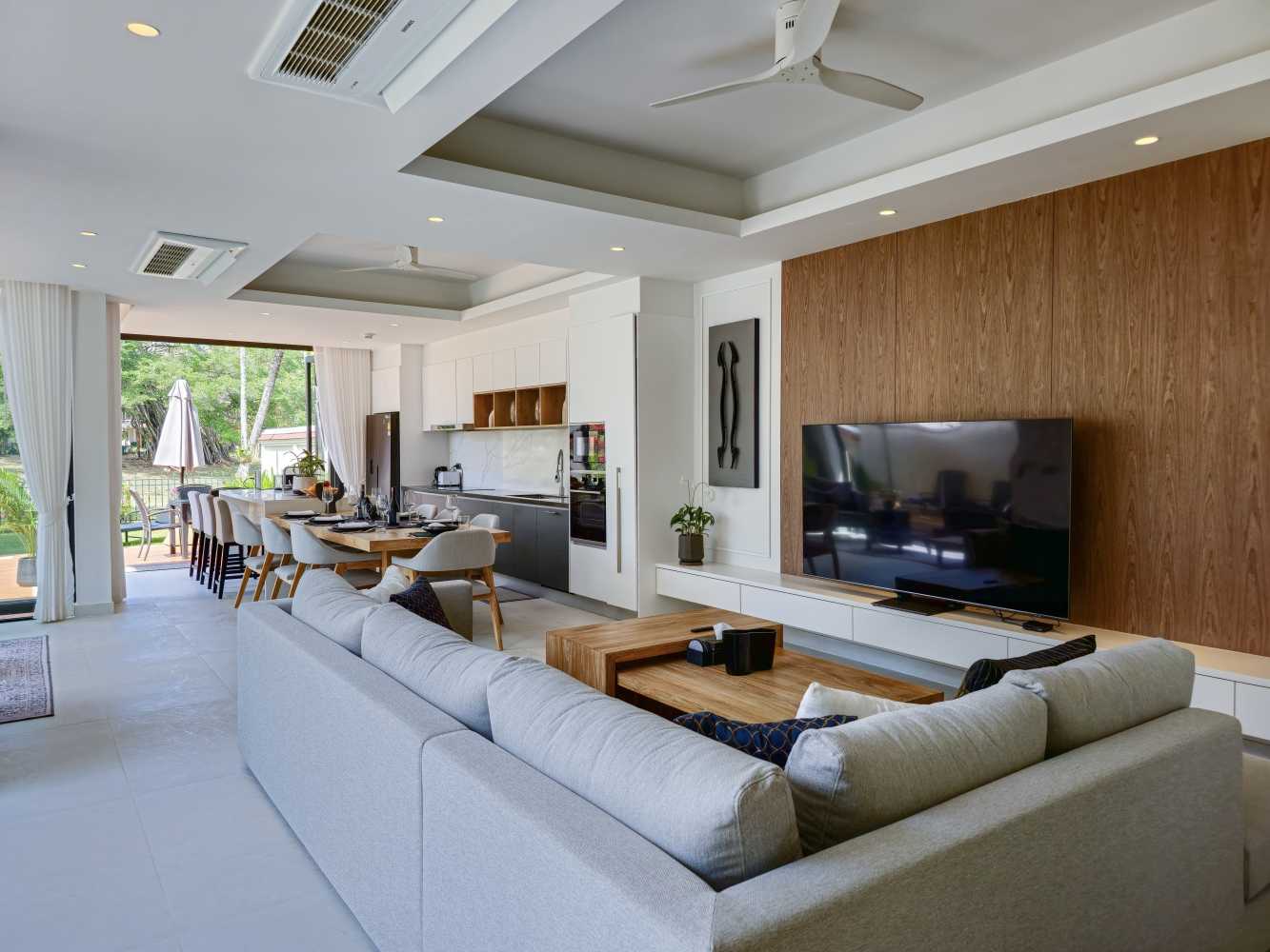 Property image - full photo 1