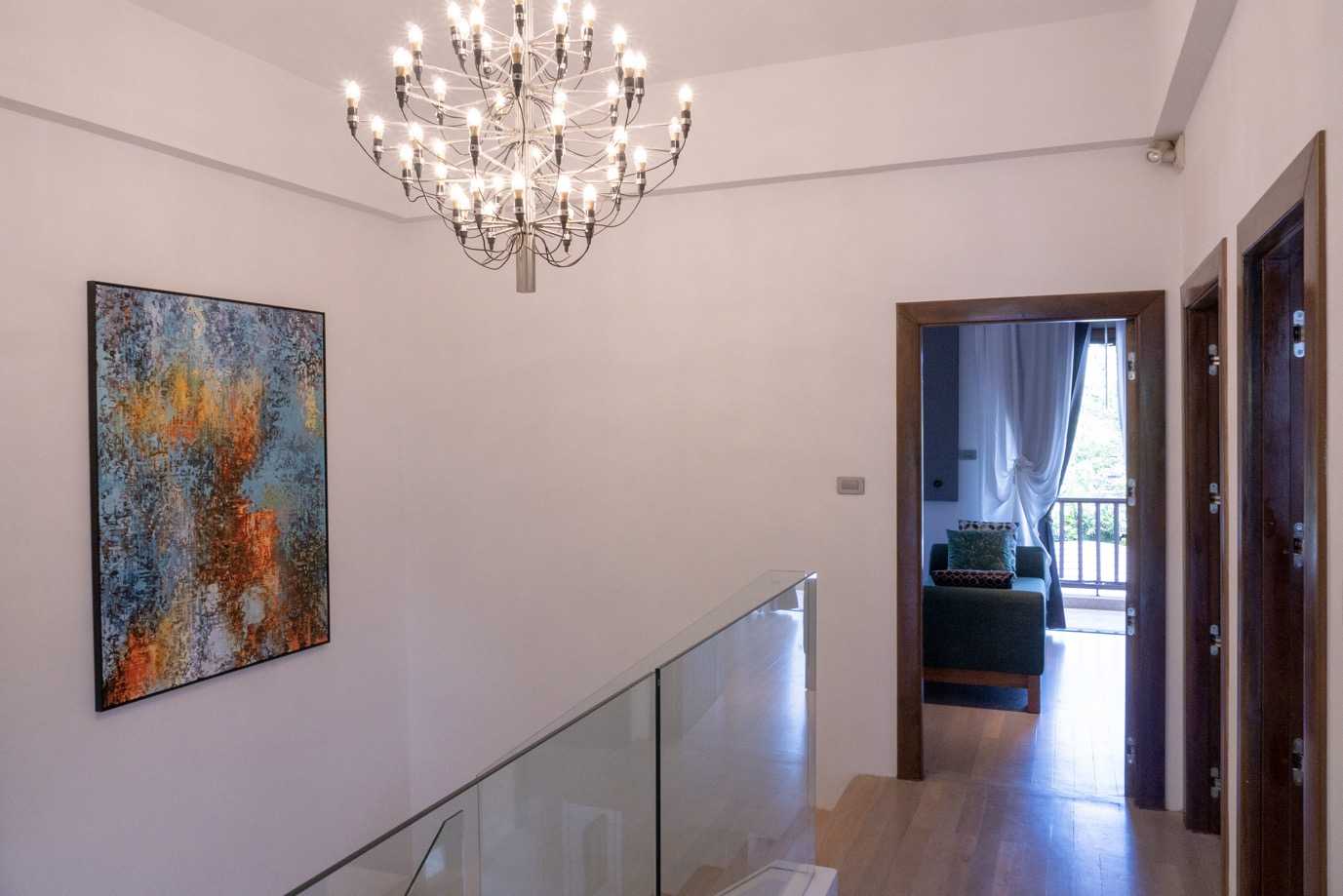 Property image - full photo 28