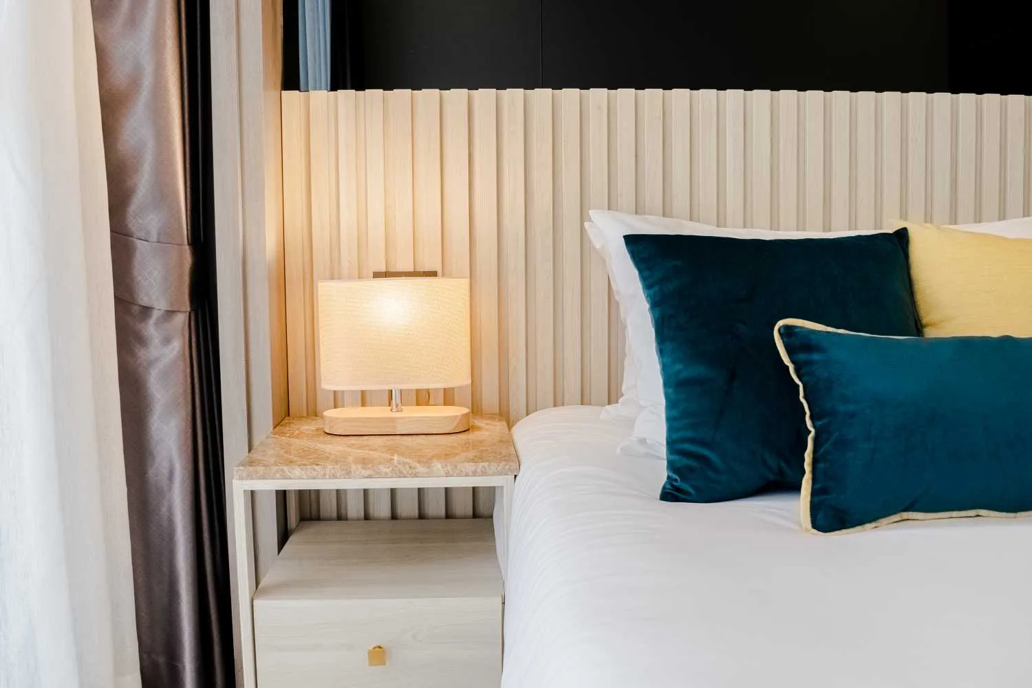 Property image - full photo 12