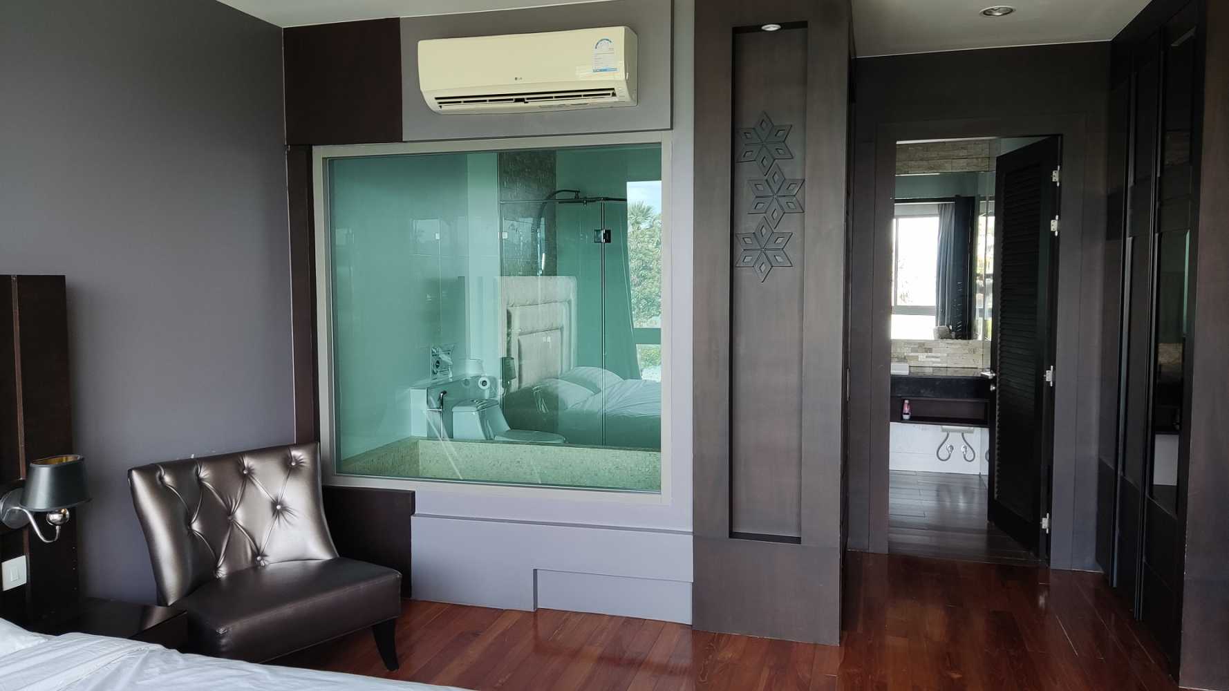 Property image - full photo 5