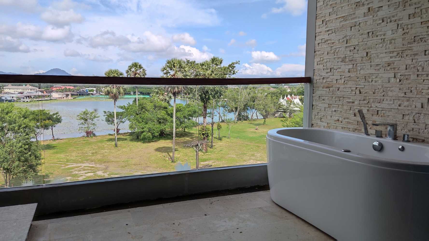 Property image - full photo 15