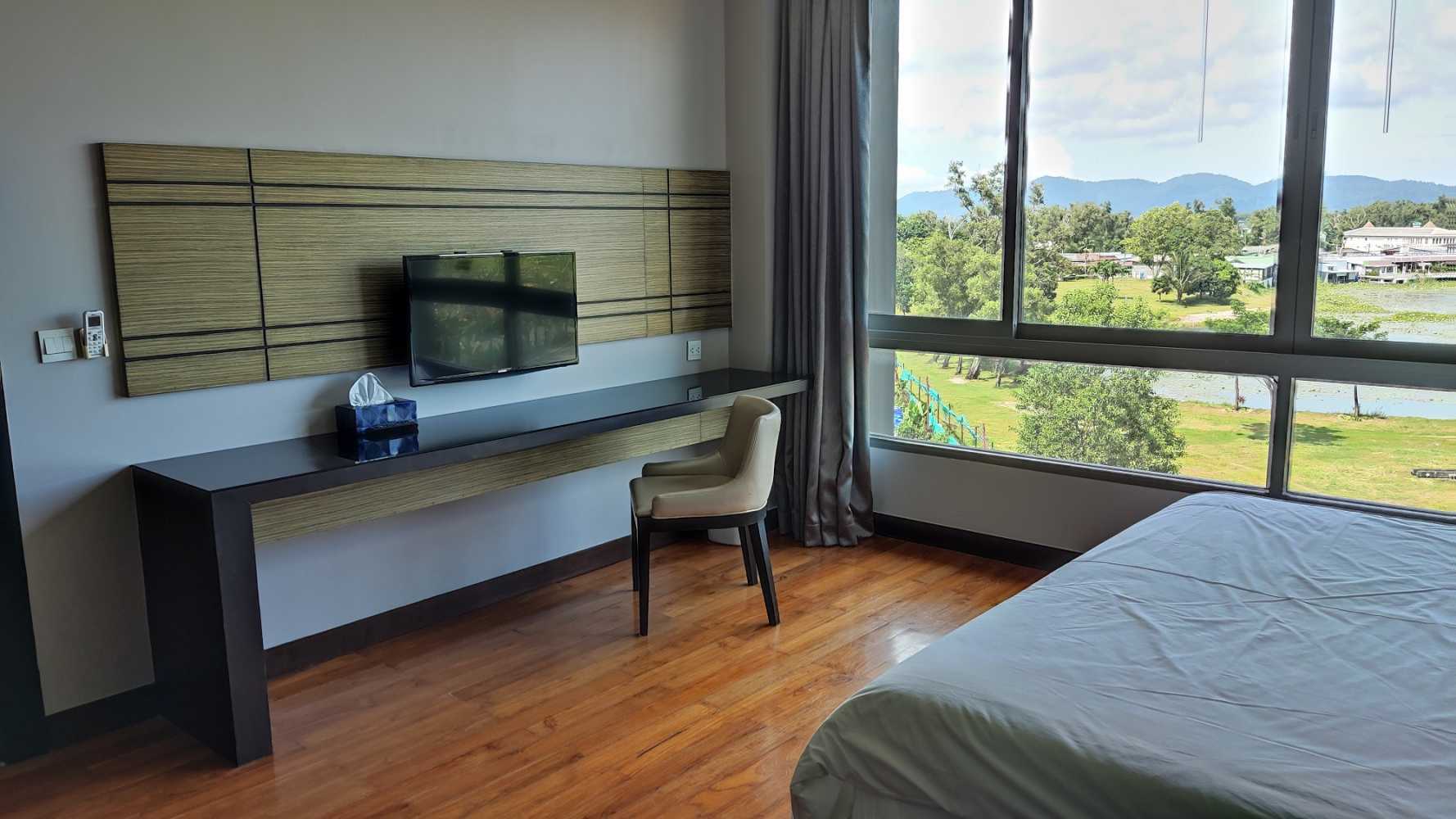 Property image - full photo 7