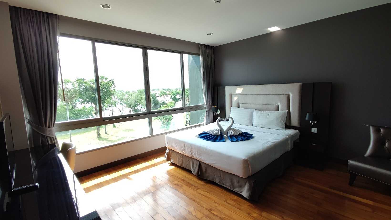Property image - full photo 14