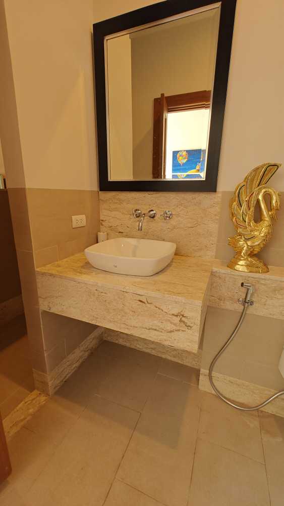 Property image - full photo 28