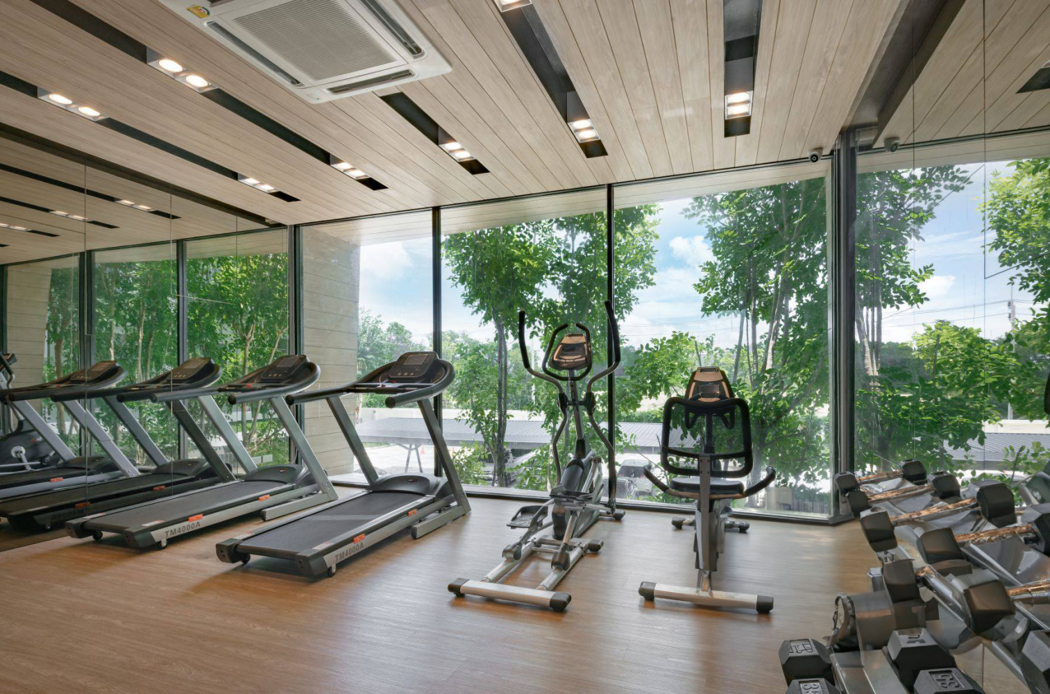 Property image - full photo 7