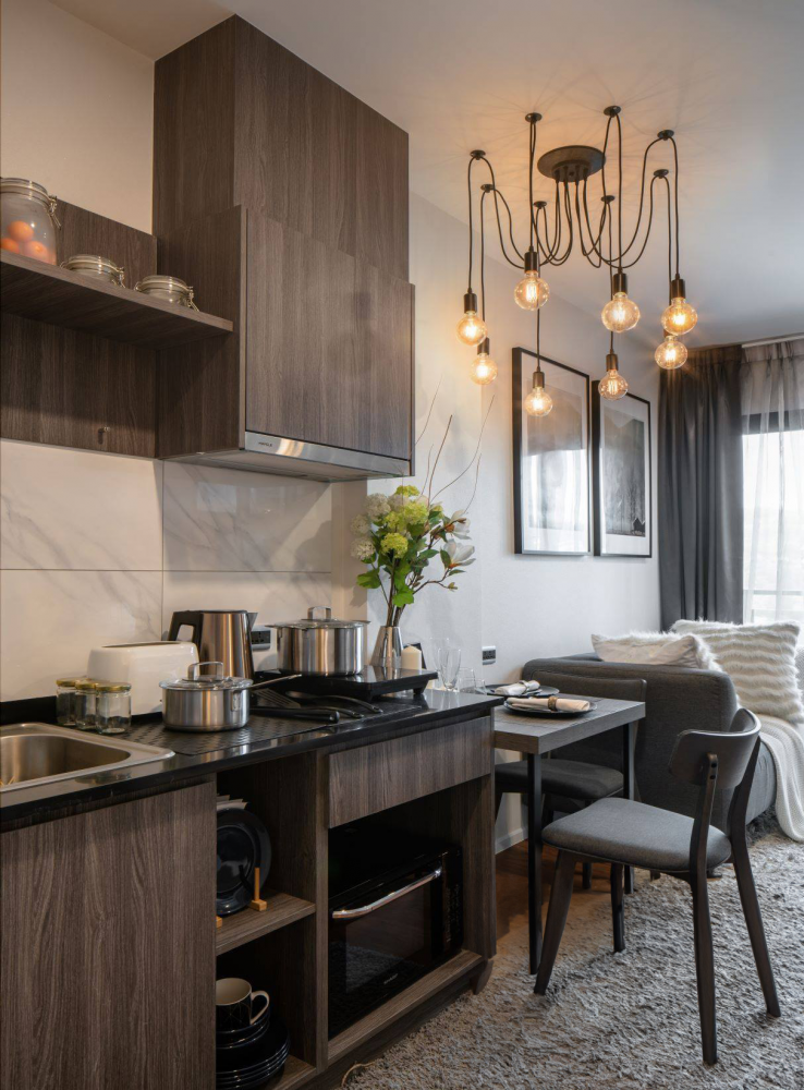 Property image - full photo 11