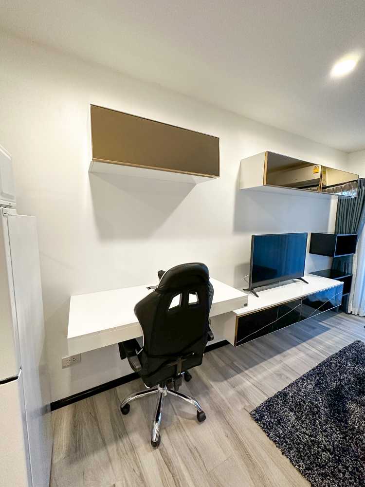 Property image - full photo 14