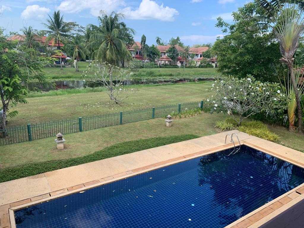 Property image - full photo 3