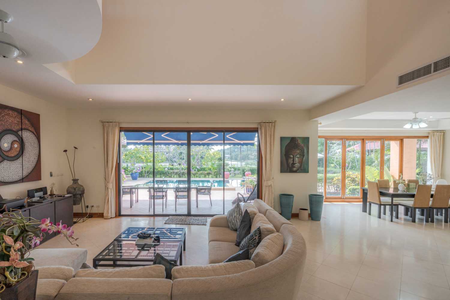 Property image - full photo 6