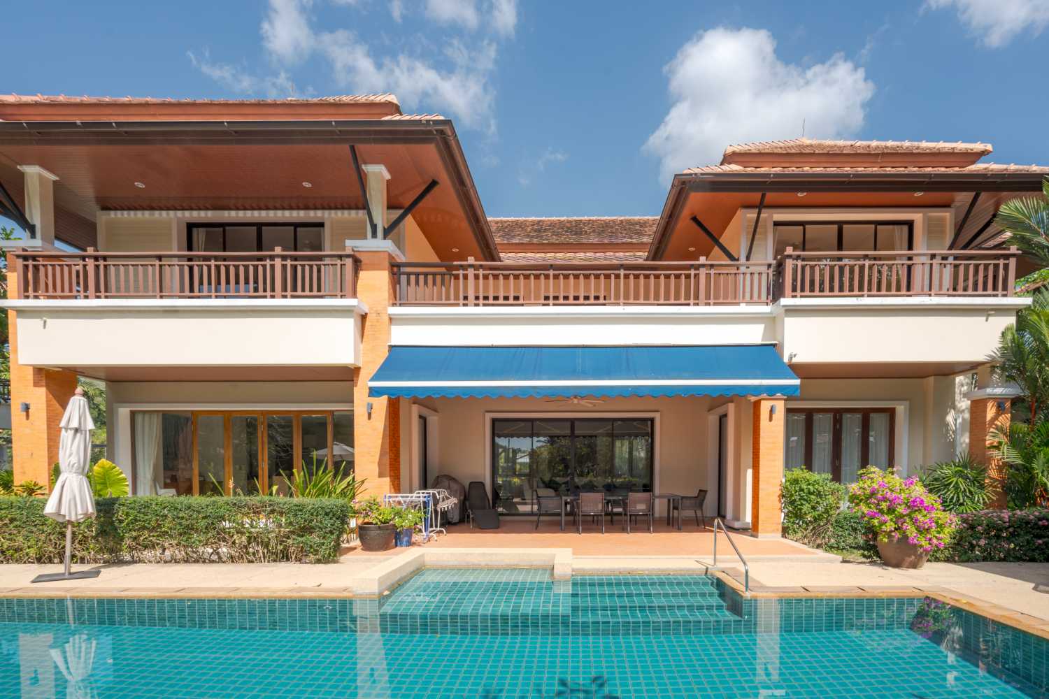 Property image - full photo 1
