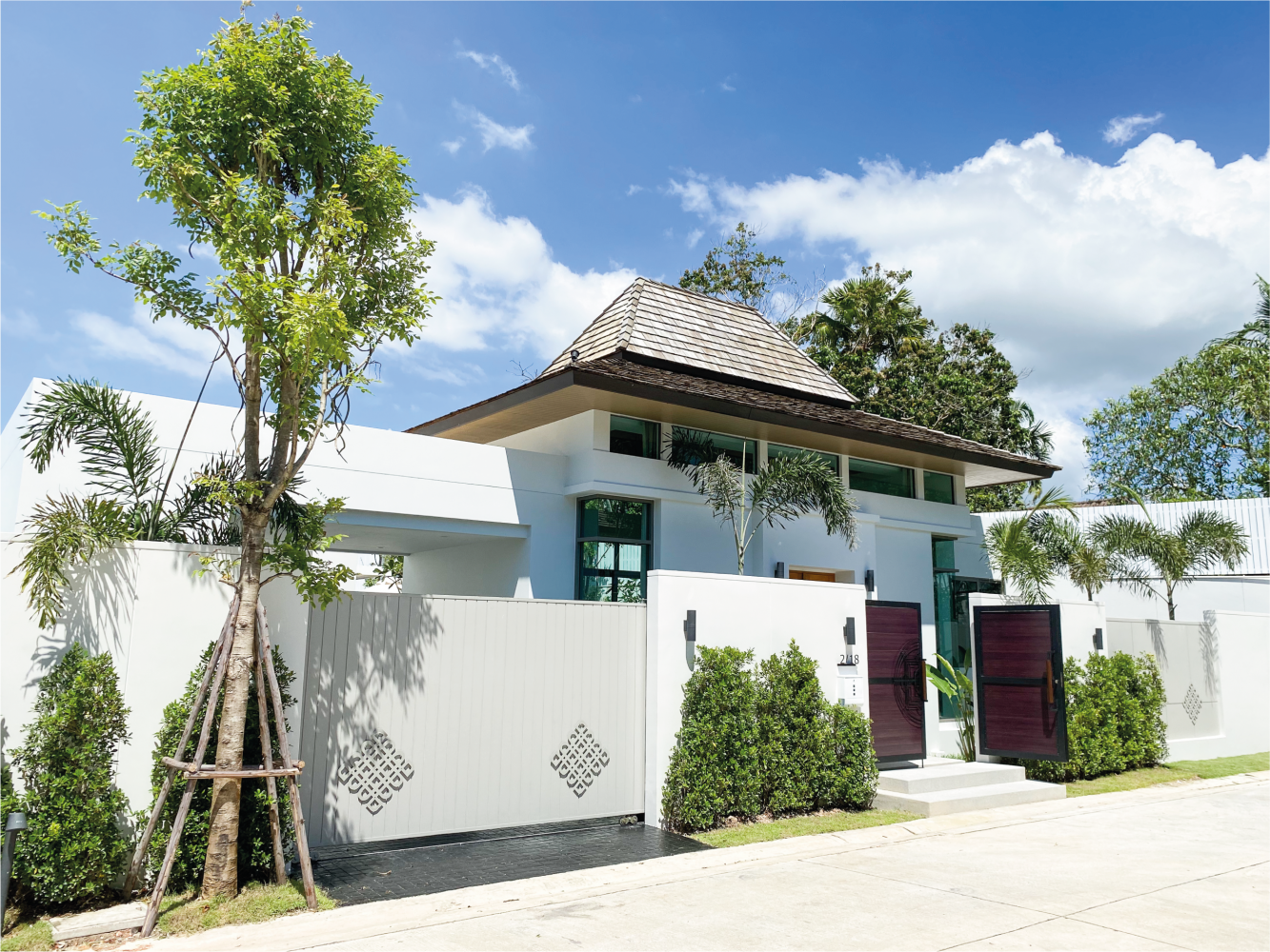 Property image - full photo 2