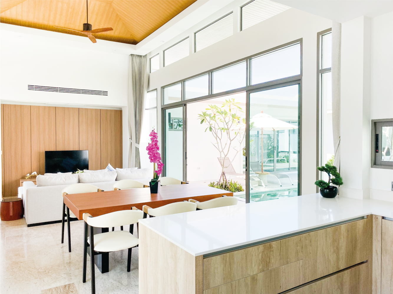 Property image - full photo 5