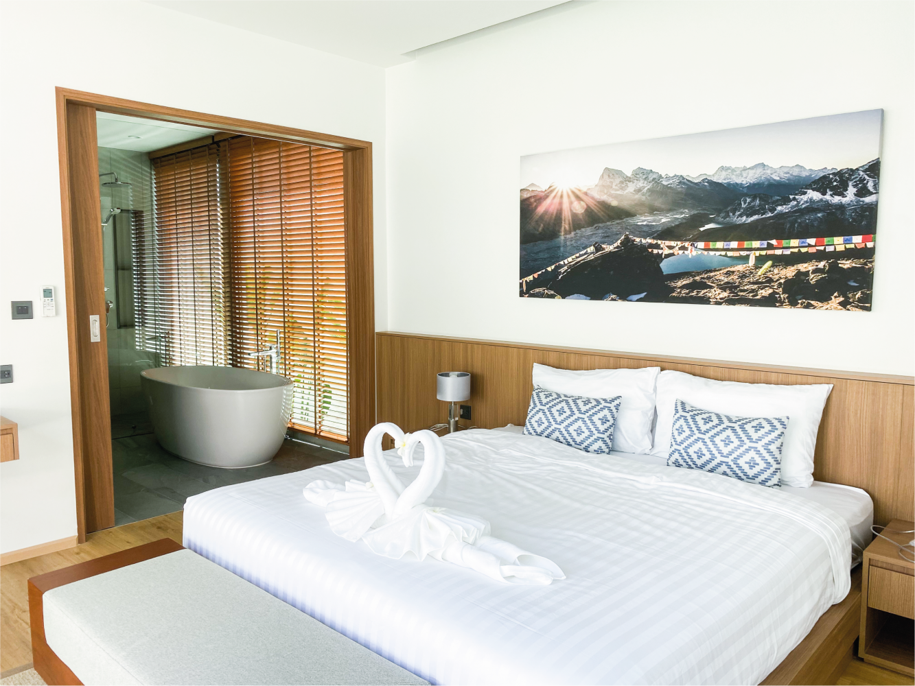 Property image - full photo 11