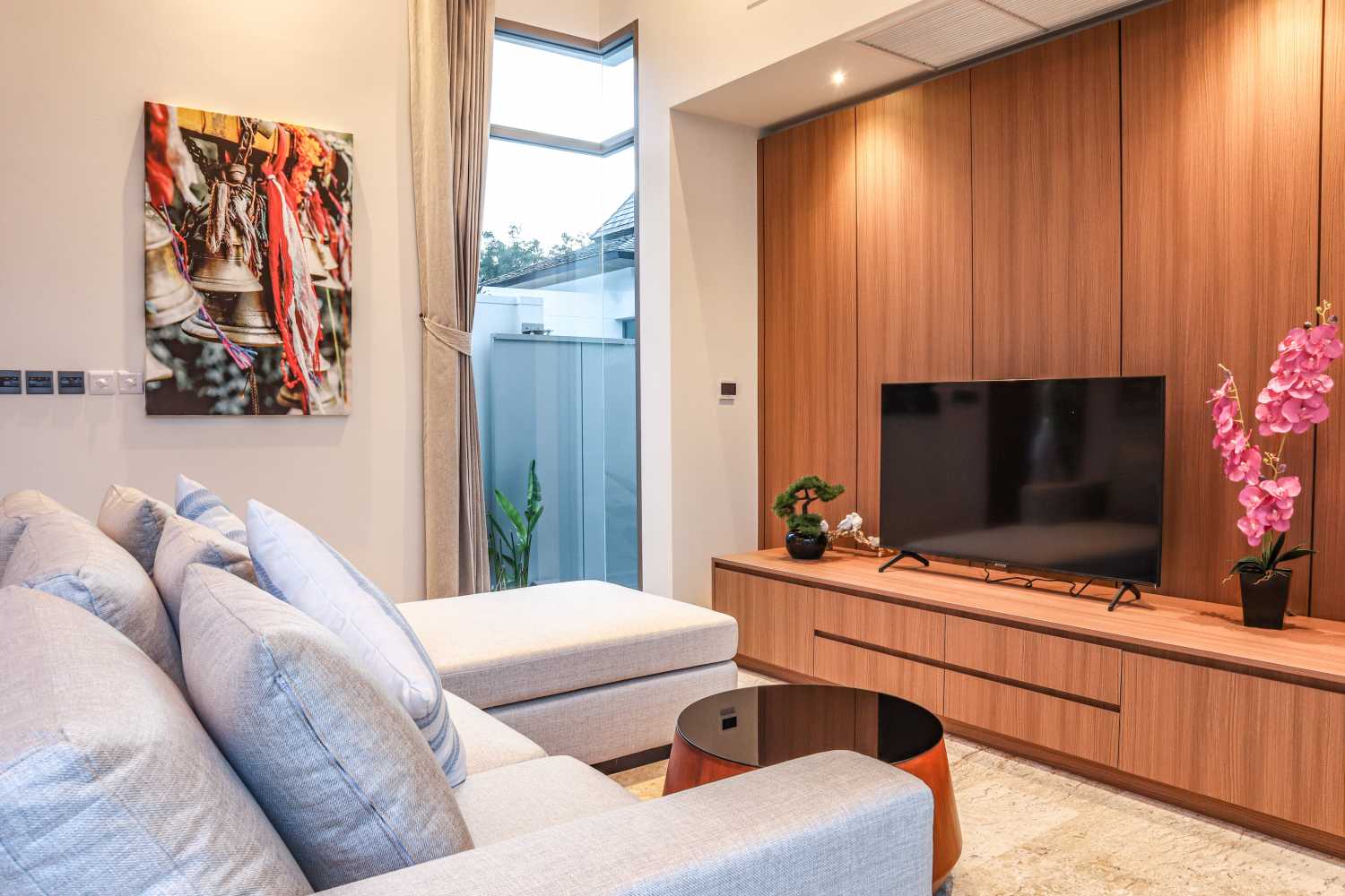 Property image - full photo 8