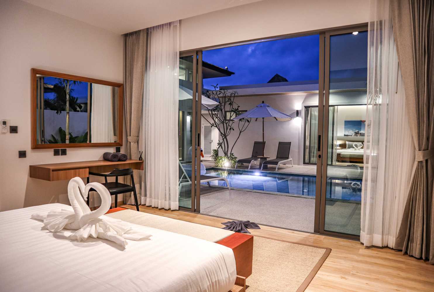 Property image - full photo 9