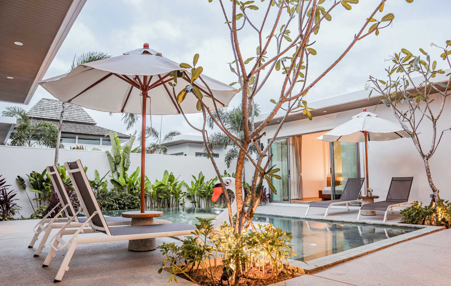 Property image - full photo 16