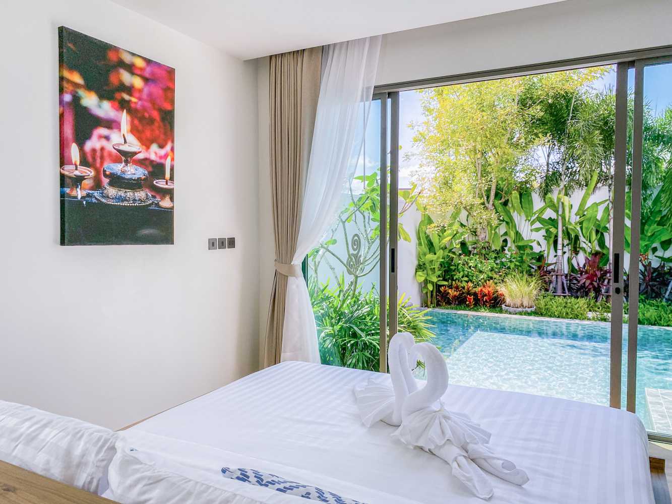 Property image - full photo 12