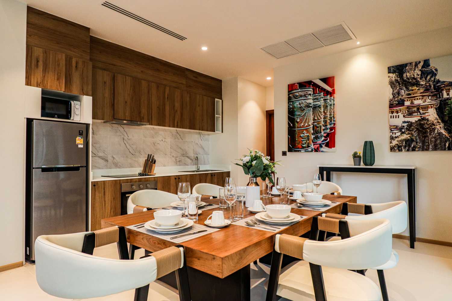 Property image - full photo 18