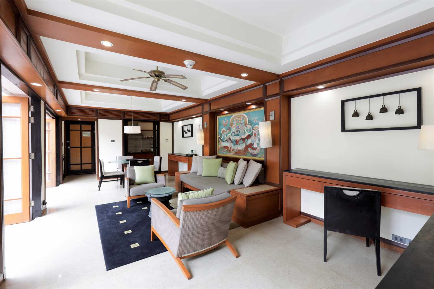Property image - full photo 10
