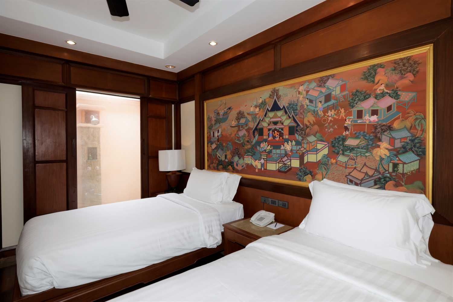Property image - full photo 16