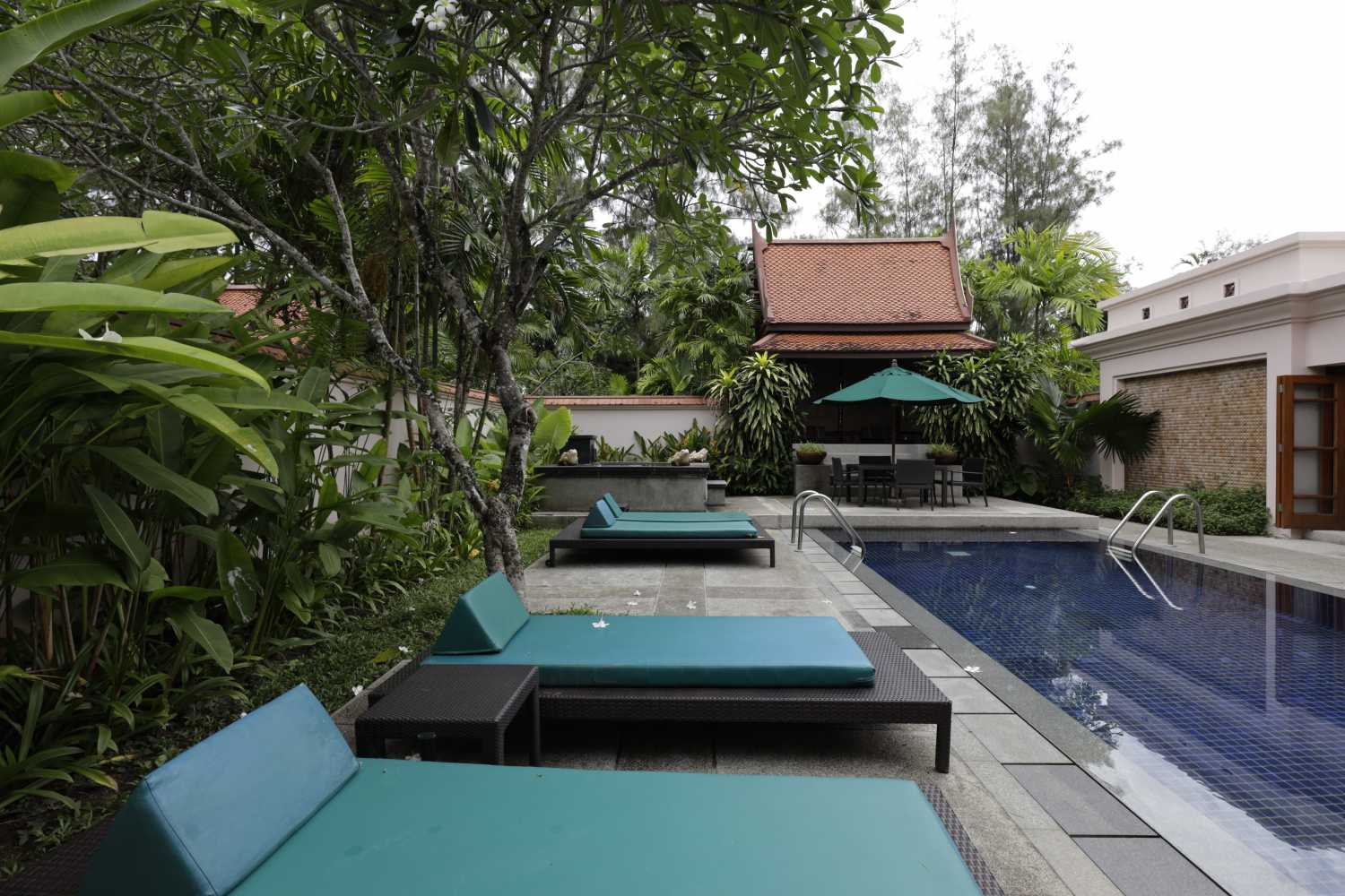 Property image - full photo 7