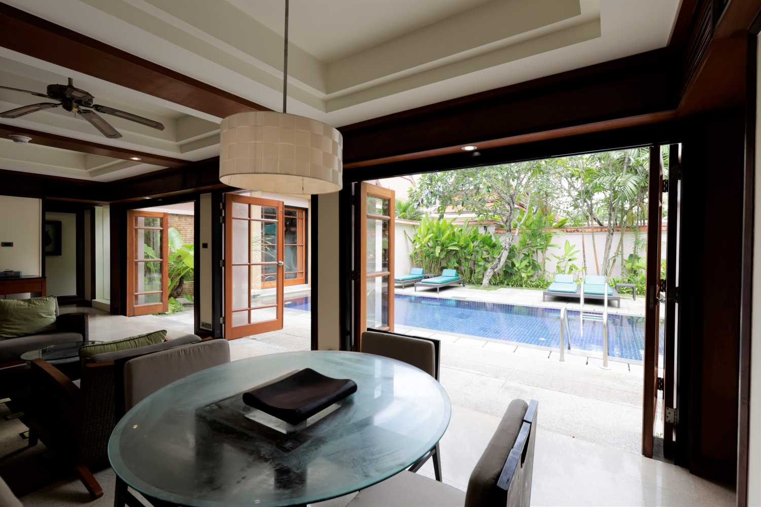 Property image - full photo 5