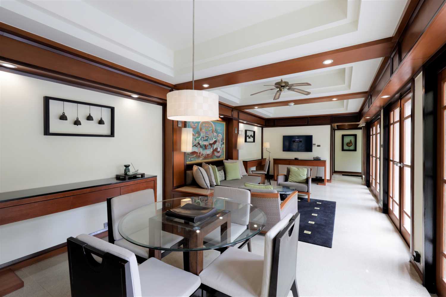 Property image - full photo 8