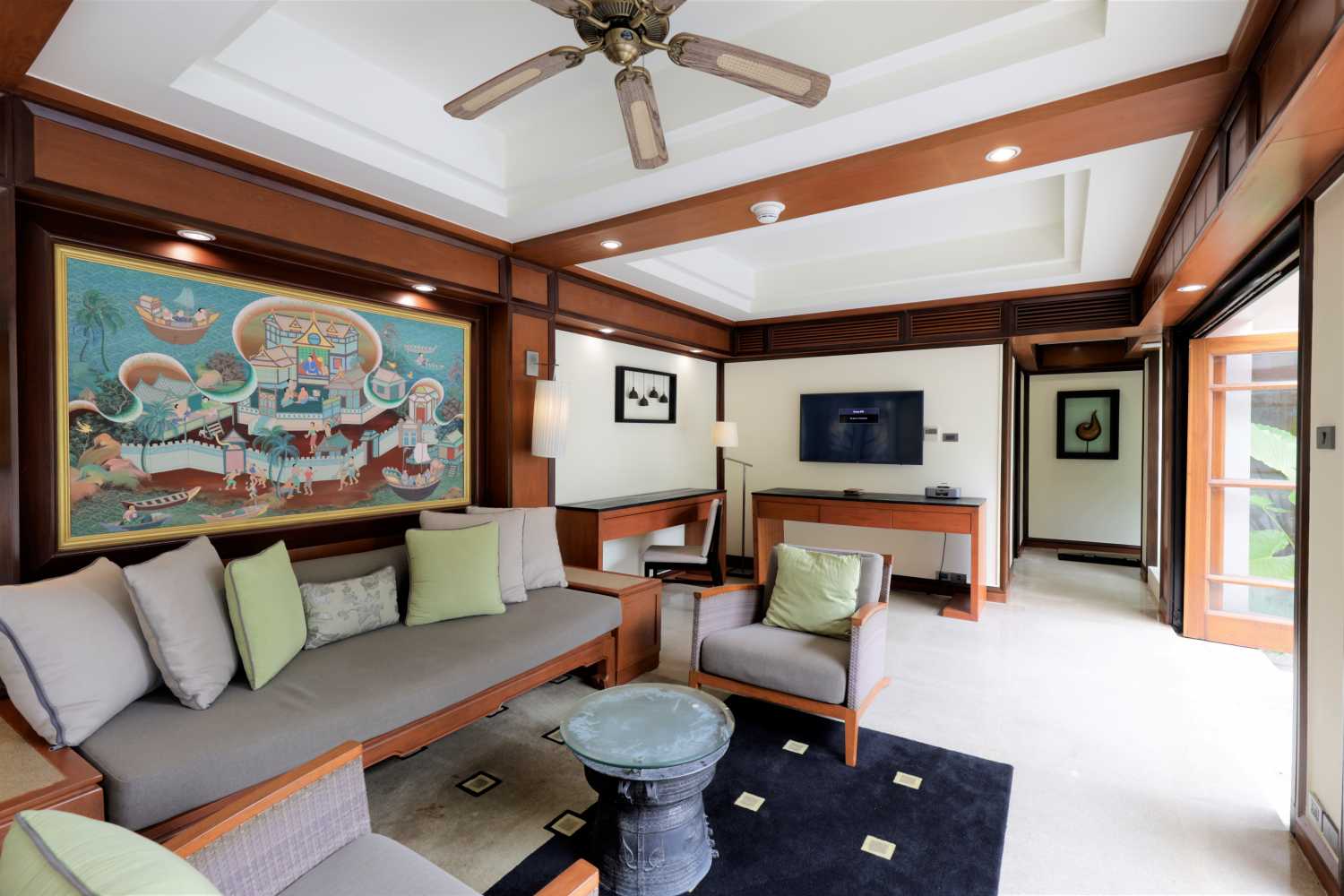 Property image - full photo 11