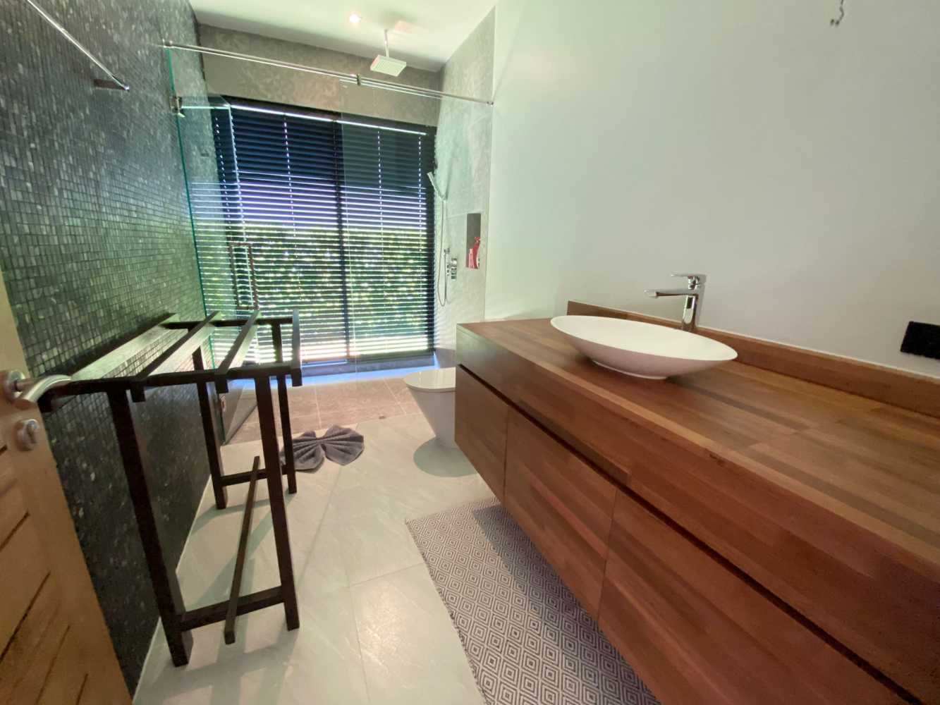 Property image - full photo 19