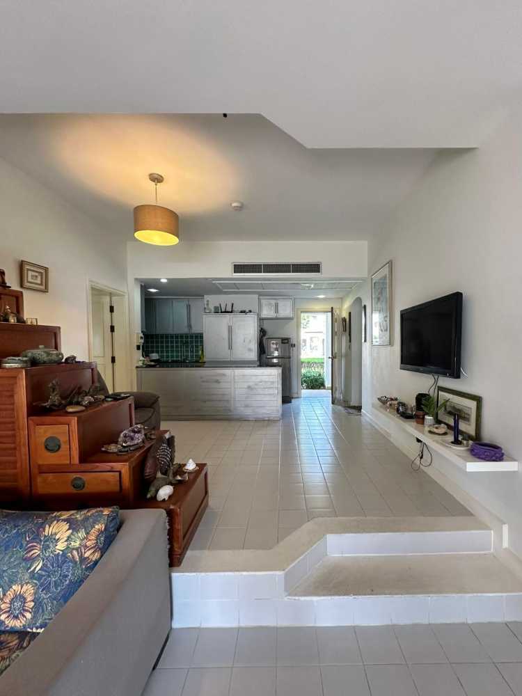 Property image - full photo 6