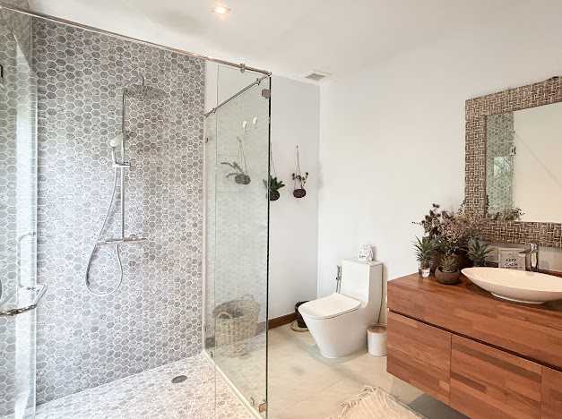 Property image - full photo 20