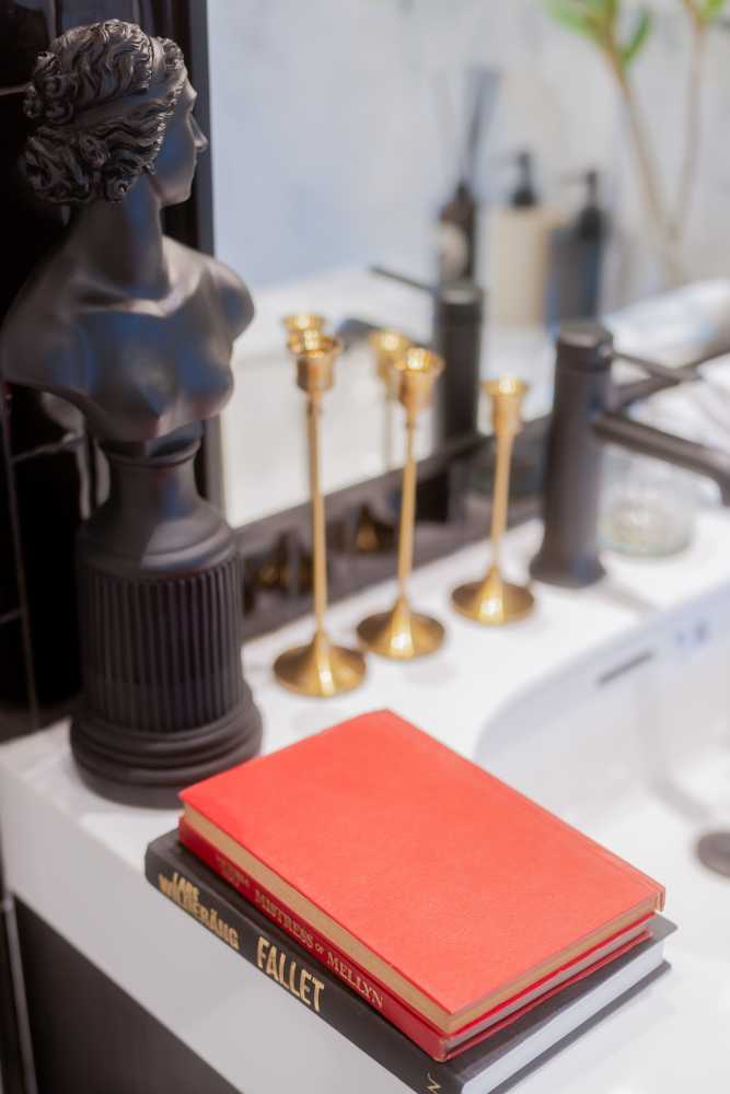 Property image - full photo 12