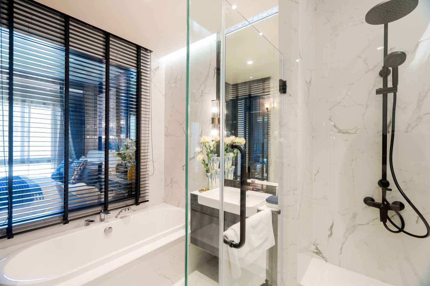 Property image - full photo 9