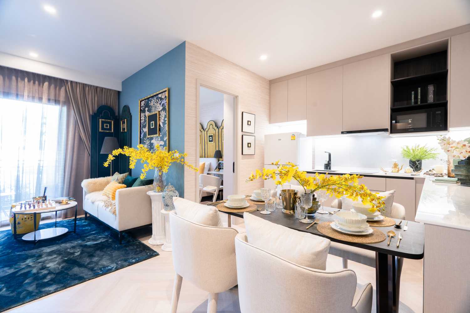 Property image - full photo 2