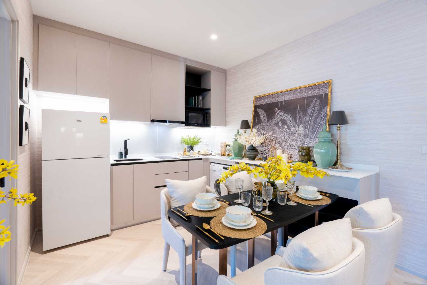Property image - full photo 5