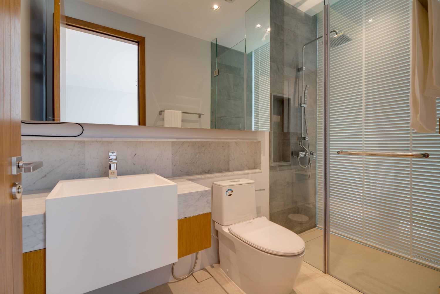 Property image - full photo 26