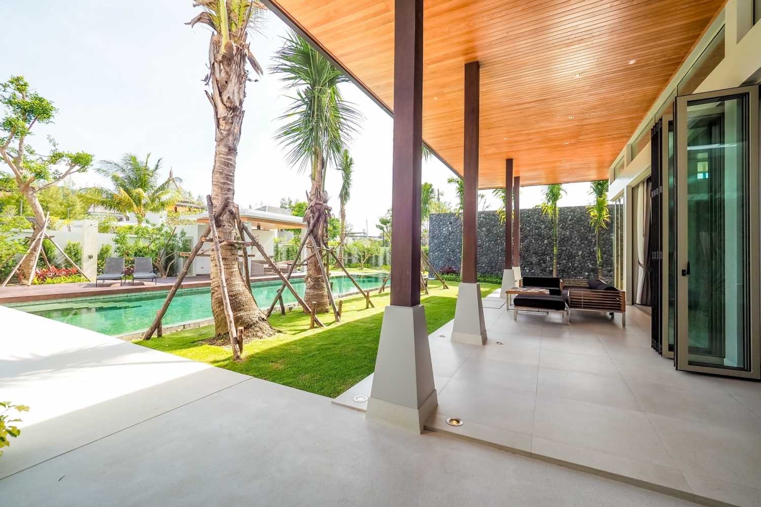 Property image - full photo 5