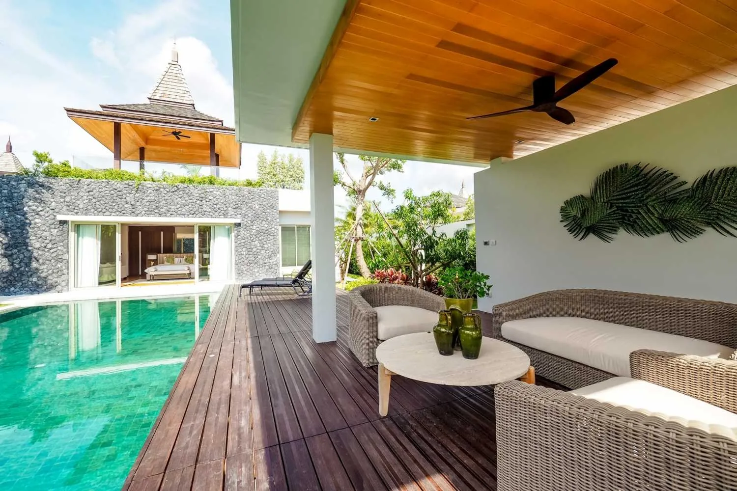 Property image - full photo 9