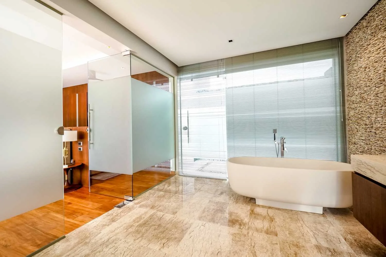 Property image - full photo 19