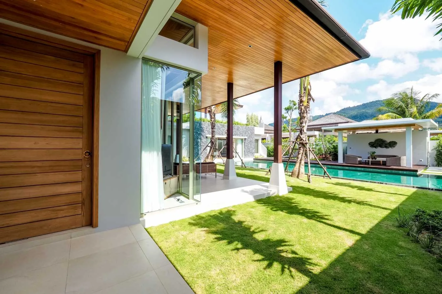 Property image - full photo 26