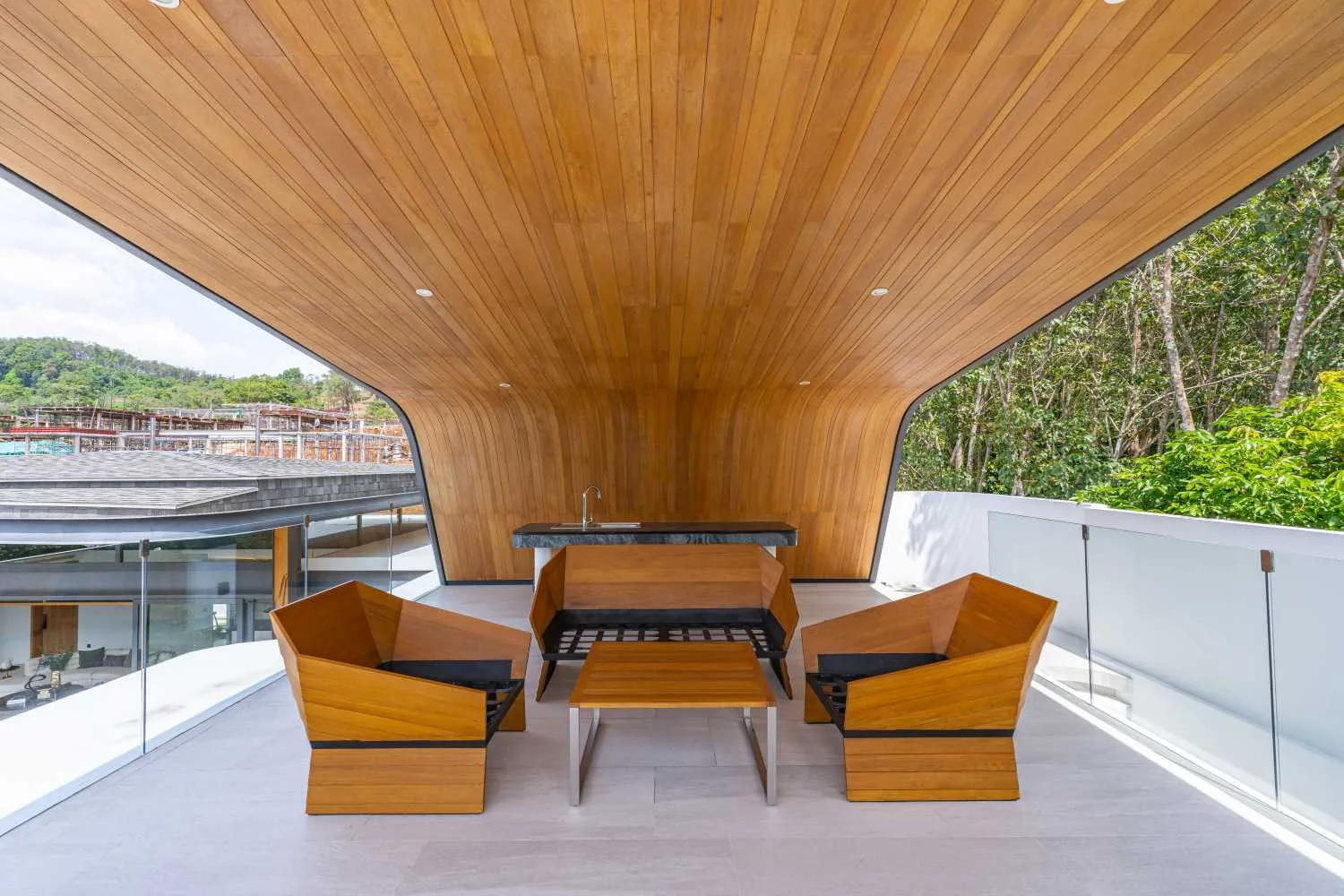 Property image - full photo 8